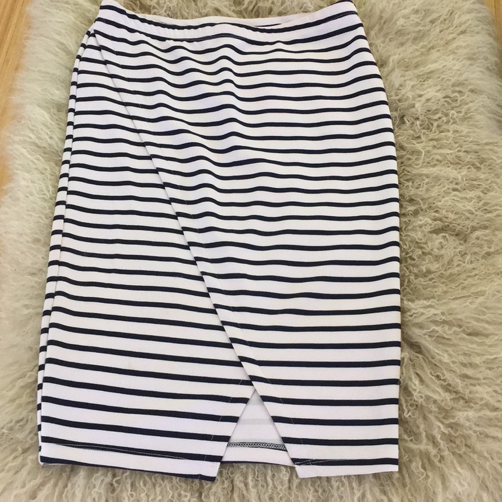 JL Jules & Leopold navy white stripe skirt